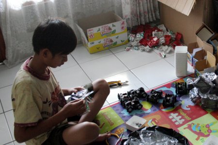 Magang Produksi Robot